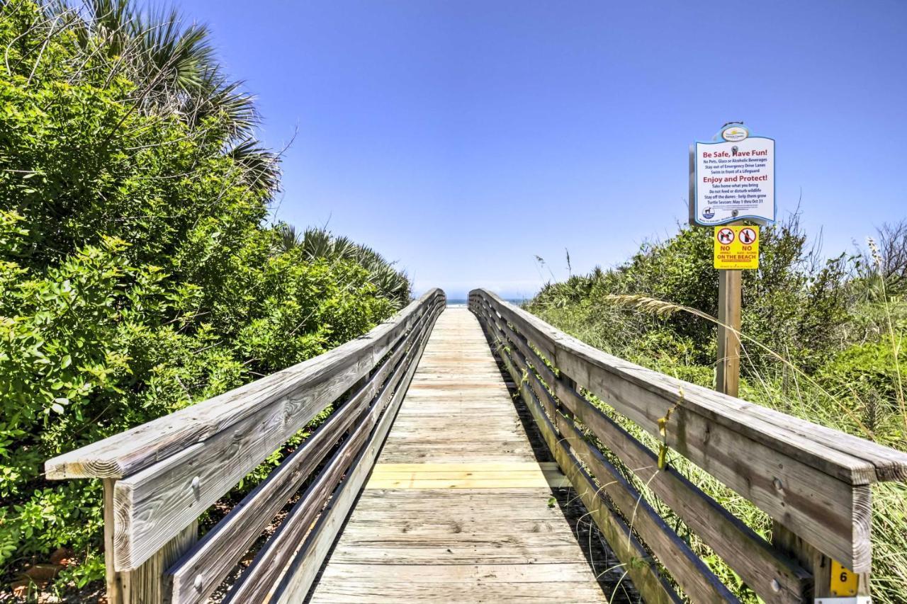 New Smyrna Beach Abode With Fire Pit, Walk To Beach! 외부 사진